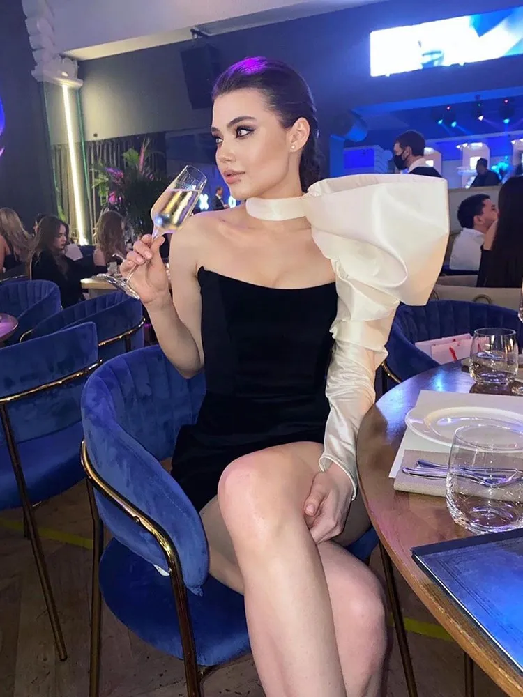 Ootddress Elegant Bandage One Shoulder Lantern Sleeve Mini Dress Party Patchwork Backless Sexy Night Bodycon Clubwear Dress 2025