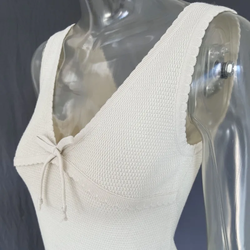 Ootddress Retro Deep V Neck Crop Top Women Y2k Ruffle Vintage Tank Tops Womens Tie Up Bow Knitted Woman Backless Cute Tops 2025 New