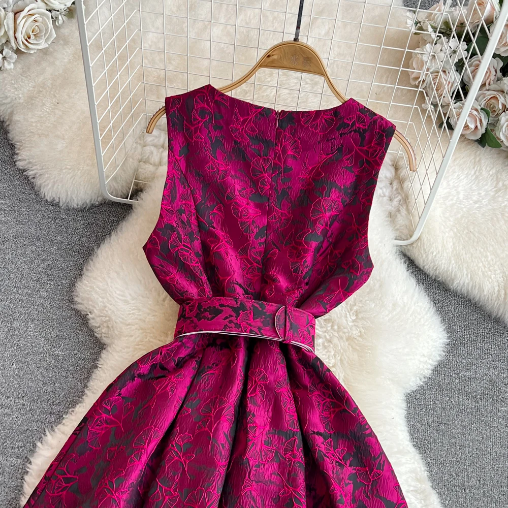 Women Vintage Floral Dresses Summer Slim A-line Sleeveless Party Dresses Ladies Elegant O-neck Casual Midi Dress Vestidos