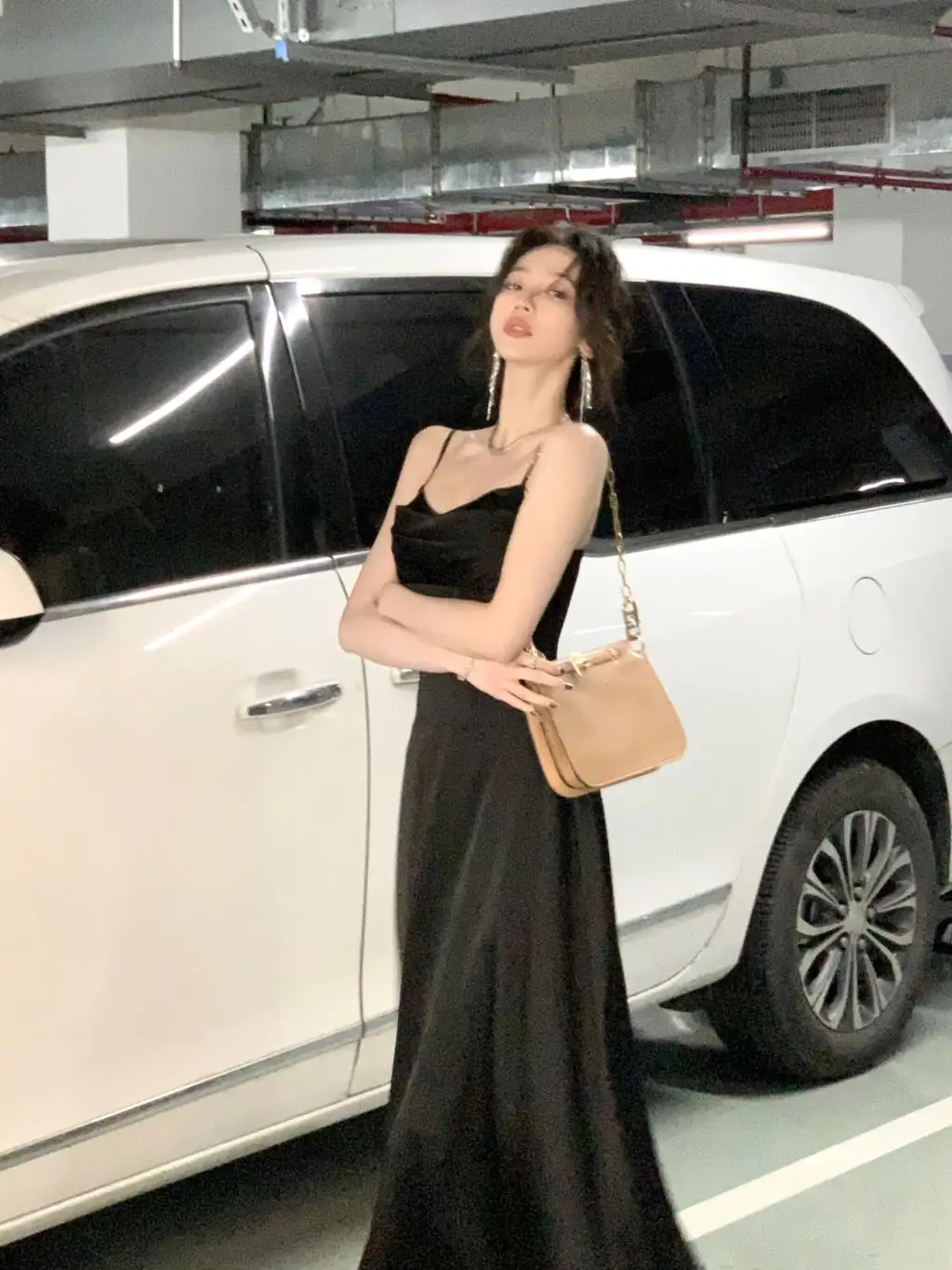New Summer Satin Midi Dress Women Slim Spaghetti Strap Elegant Party Dresses Wedding Evening Birthday Backless Prom Robe Clothes 22 New Summer Satin Midi Dress Women Slim Spaghetti Strap Elegant Party Dresses Wedding Evening Birthday Backless Prom Robe Clothes