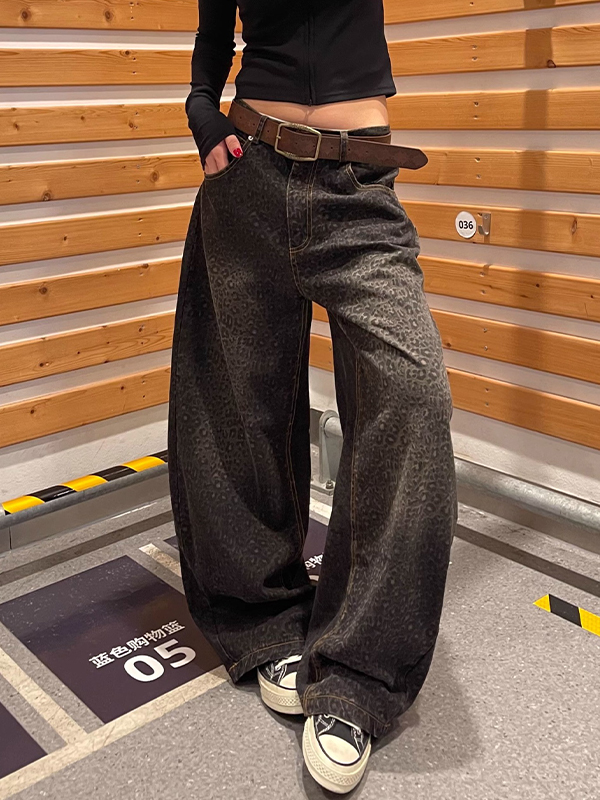 Gradient Leopard Print Boyfriend Jeans