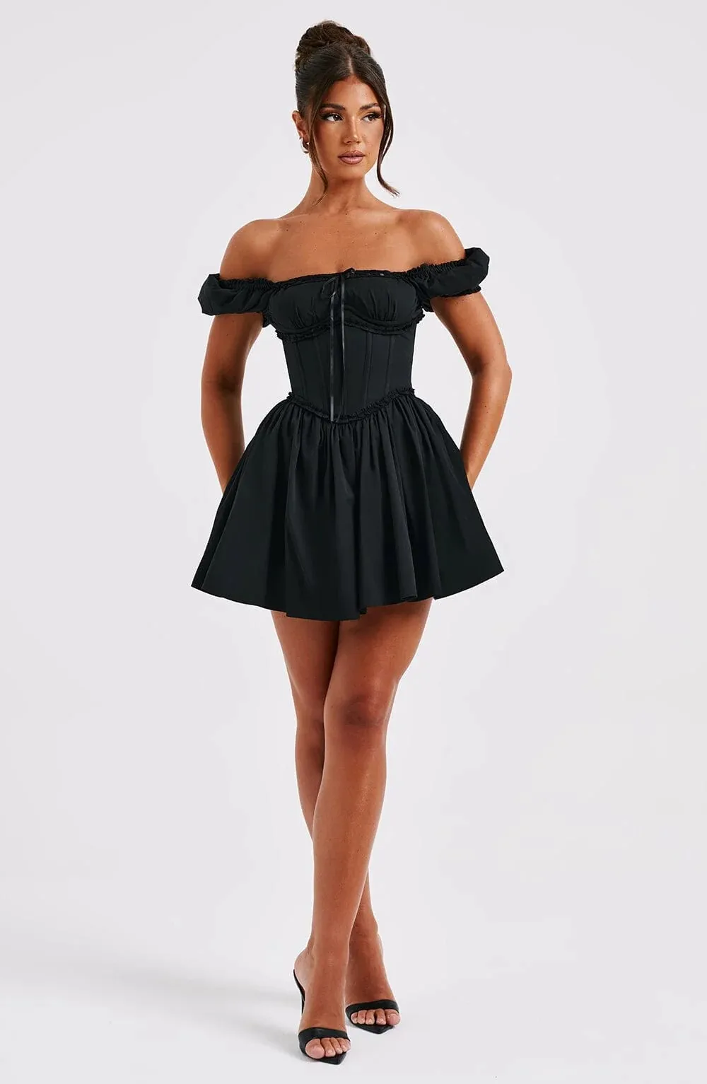 Ootddress Elegant Sleeveless Tight Pleated Dress For Women Autumn New Sexy Backless Short Skirt Party Club Slim Evening Dress