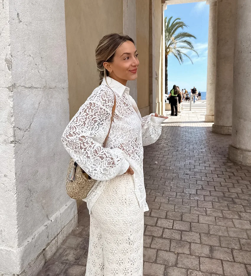 Ootddress Hollow Out Printed Loose Shirts For Women Fashion Patchwork Lace See-Through Summer Top Long Sleeve Female Casual Blouse