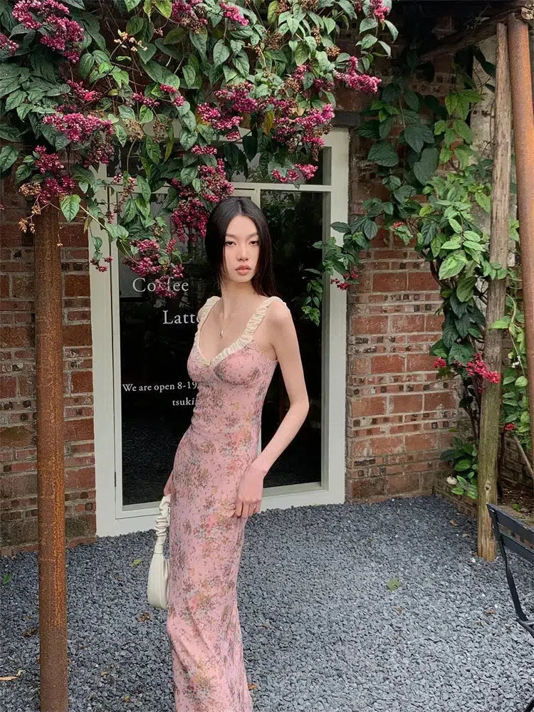 Ditsy Floral Print Deep V-Neck Ruffle Lace Trim Spaghetti Strap Slim Maxi Dress