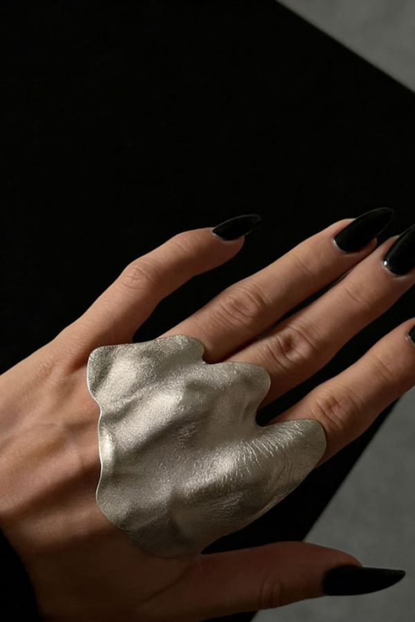 Fashionable Irregular Pleated Metal Ring