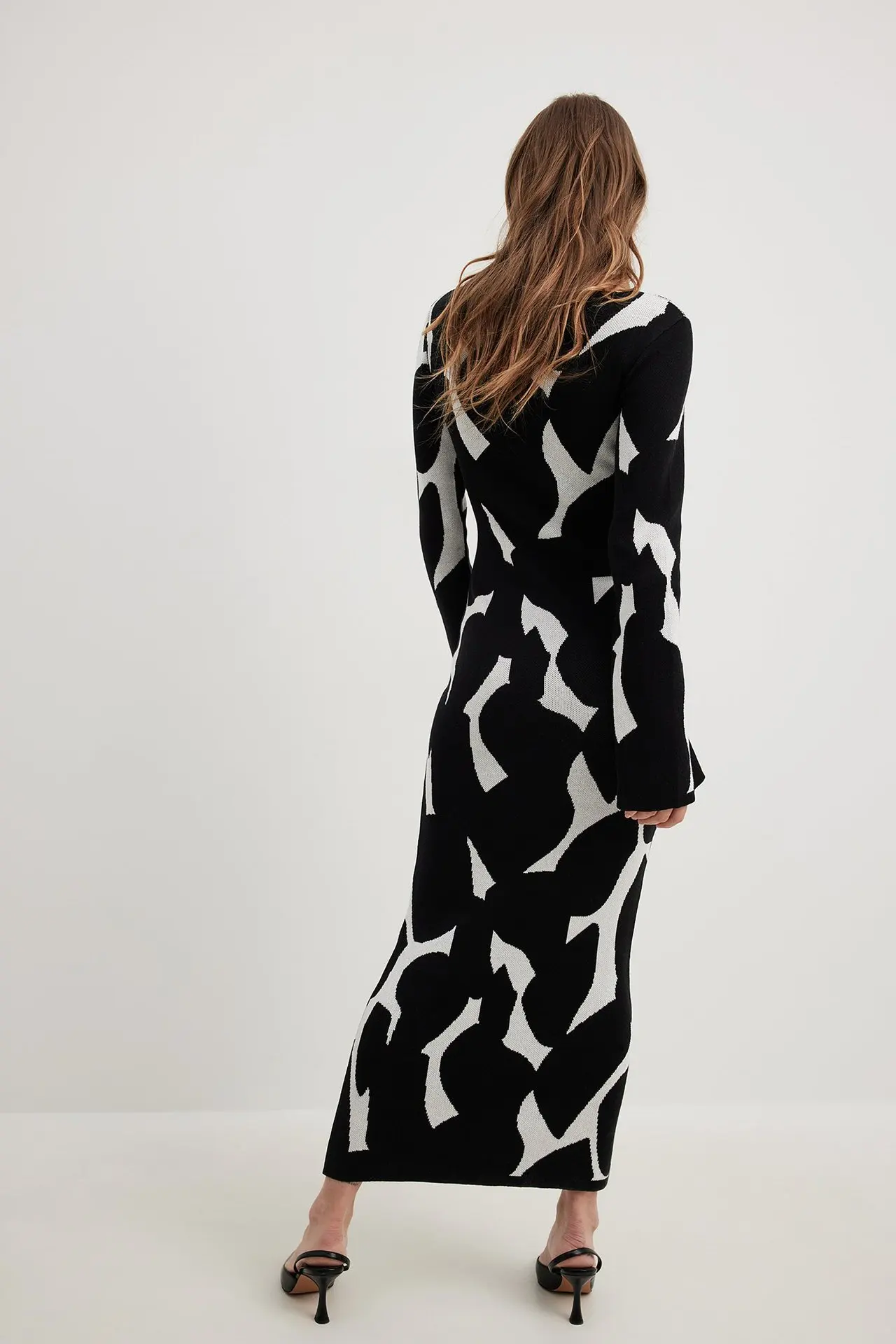 Ootddress Autumn/Winter New Long Sleeve Dress Women Knitted Sweater Long Dress Printed Bodycon Elegant Vesidos Party Evening 8 Ootddress Autumn/Winter New Long Sleeve Dress Women Knitted Sweater Long Dress Printed Bodycon Elegant Vesidos Party Evening