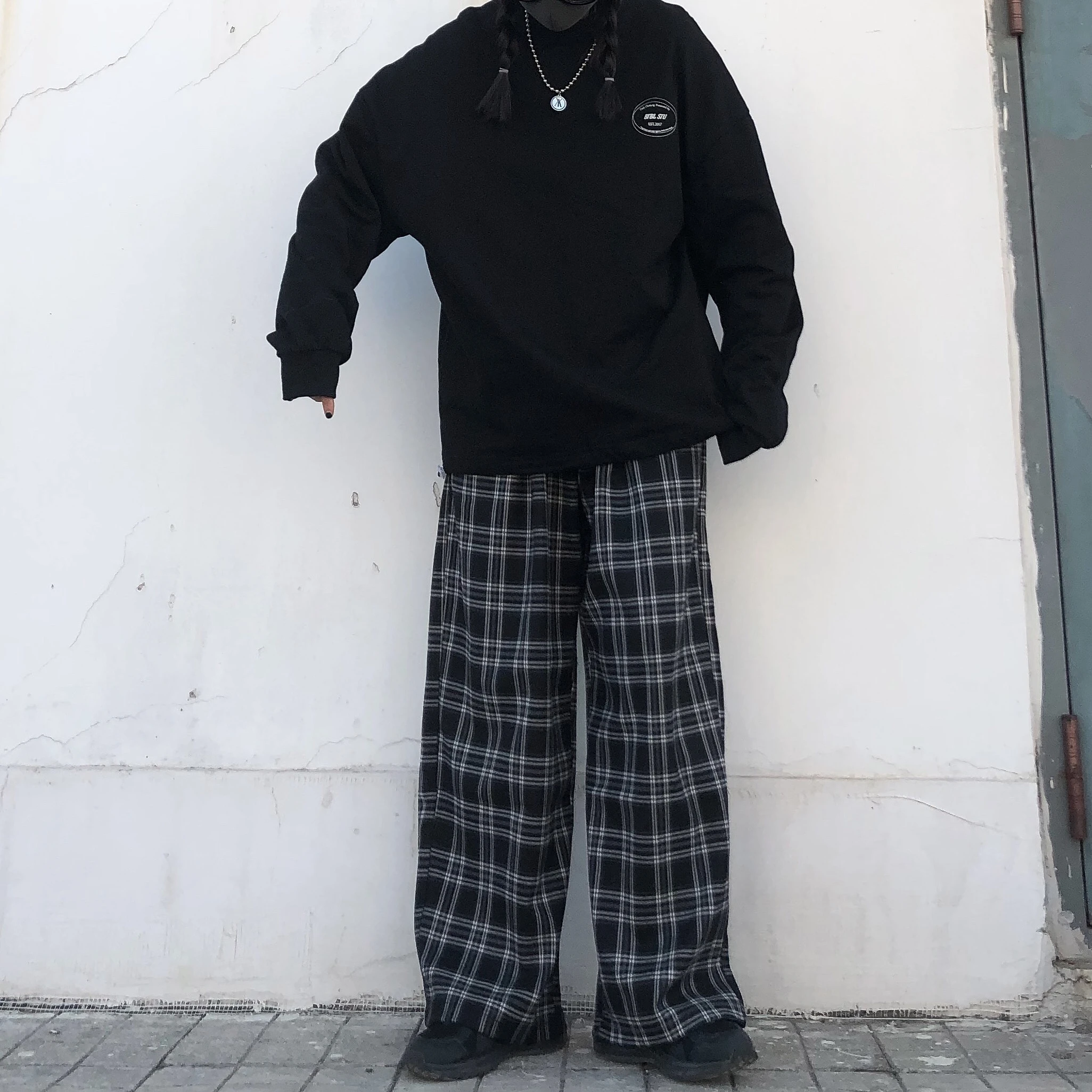 Oversize Pants Women Sweatpants Summer Fashion Black Plaid Casual Pants Elastic Waist Casual Pockets Student Unisex Trousers 8 Oversize Pants Women Sweatpants Summer Fashion Black Plaid Casual Pants Elastic Waist Casual Pockets Student Unisex Trousers