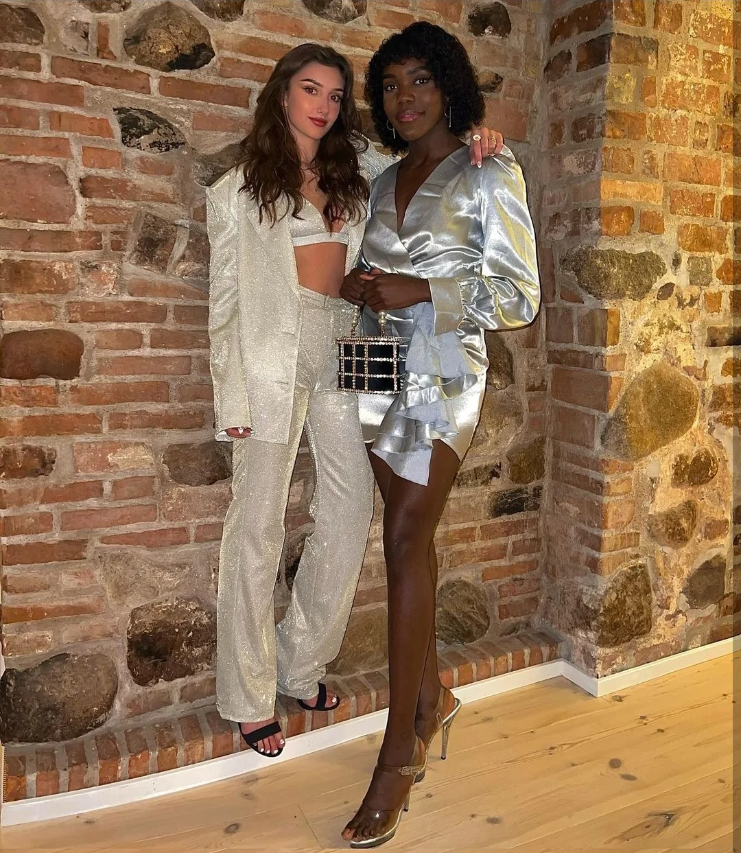 Ootddress Party Sliver Glitter Three Piece Blazer Sets For Women Fashion Clubwear Sparkly Bra And Pants 2 Piece Mathcing Set New 37 Ootddress Party Sliver Glitter Three Piece Blazer Sets For Women Fashion Clubwear Sparkly Bra And Pants 2 Piece Mathcing Set New