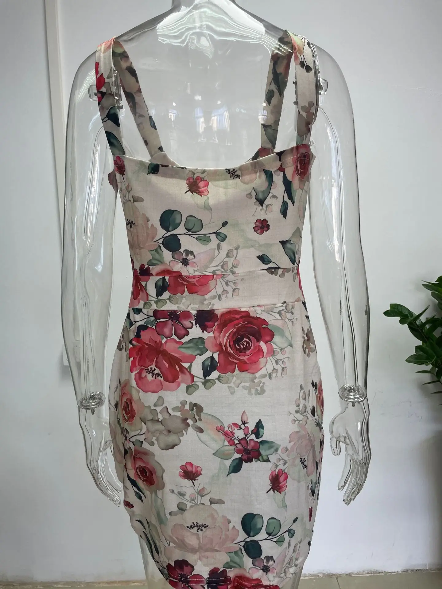 Summer Spaghetti Strap Mini Dresses For Women Color Printed Sleeveless Sexy Hollow Out Short Bodycon Dress Streetwear Vestidos 8 Summer Spaghetti Strap Mini Dresses For Women Color Printed Sleeveless Sexy Hollow Out Short Bodycon Dress Streetwear Vestidos
