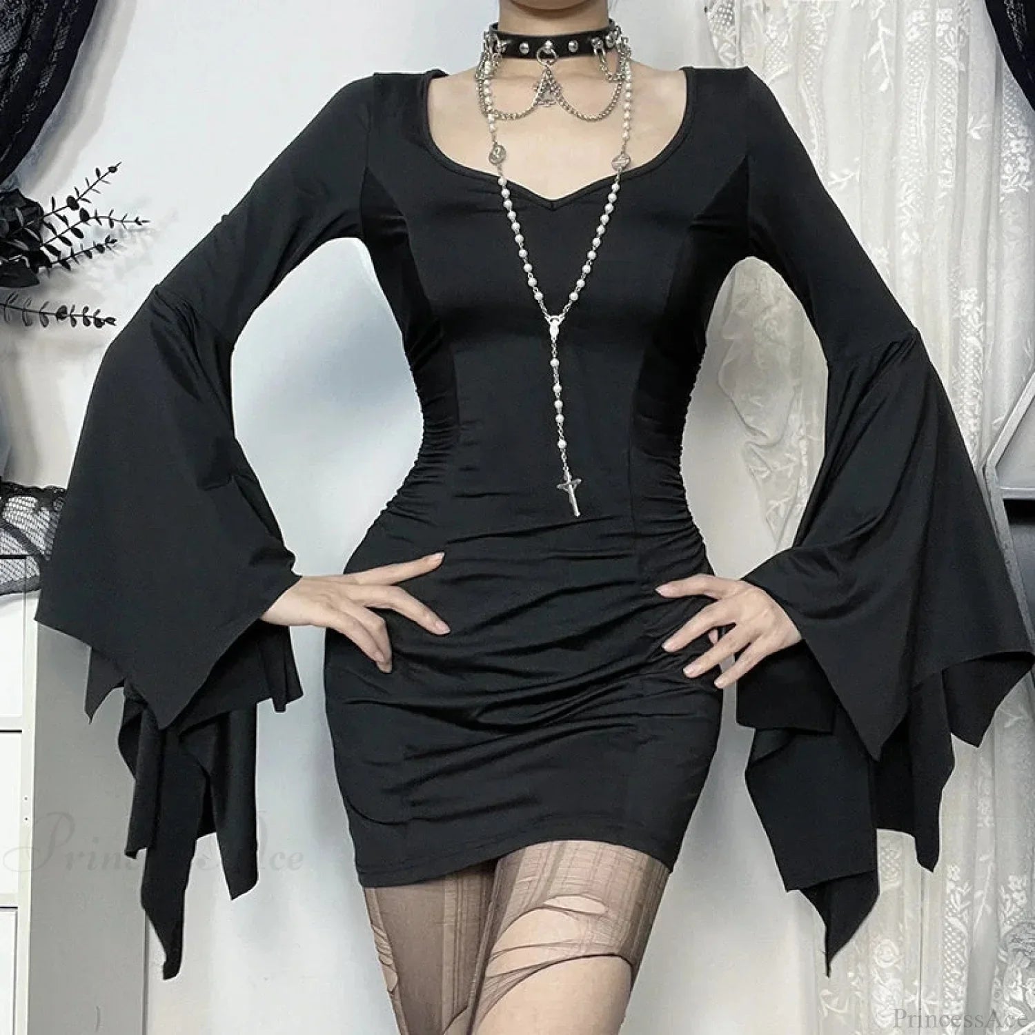 Ruched Side Bell Sleeve Scoop Neck Bodycon Mini Dress