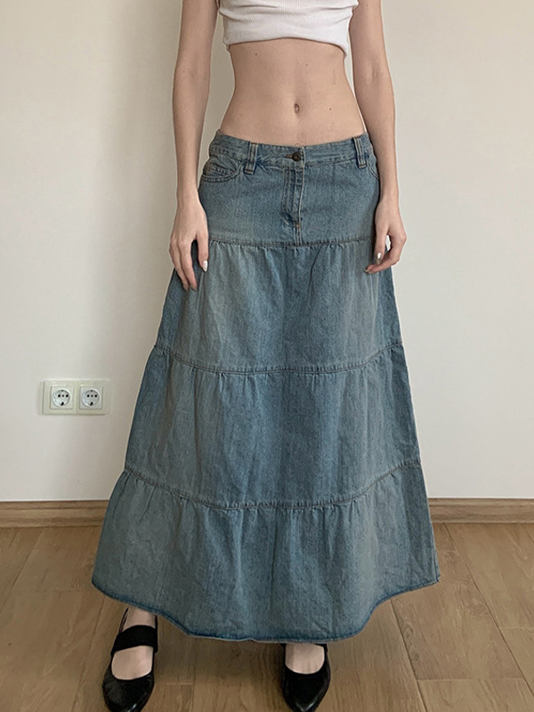Low-Waisted Old-Fashioned Holiday Style Maxi Skirt