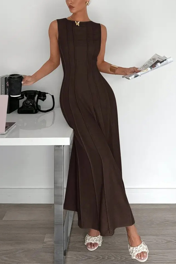 Solid Color Round Neck Sleeveless Elegant Pleated Casual Maxi Dress