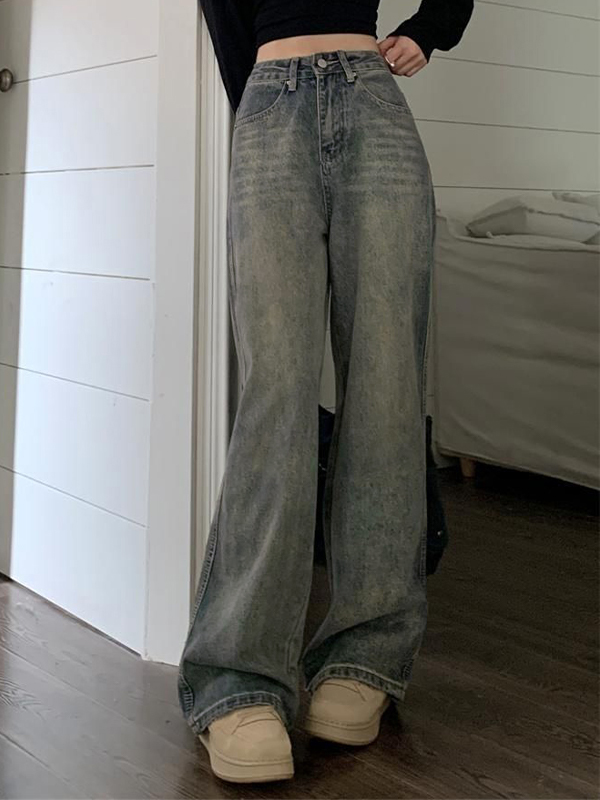 Washed Distressed High Rise Boyfriend Jeans