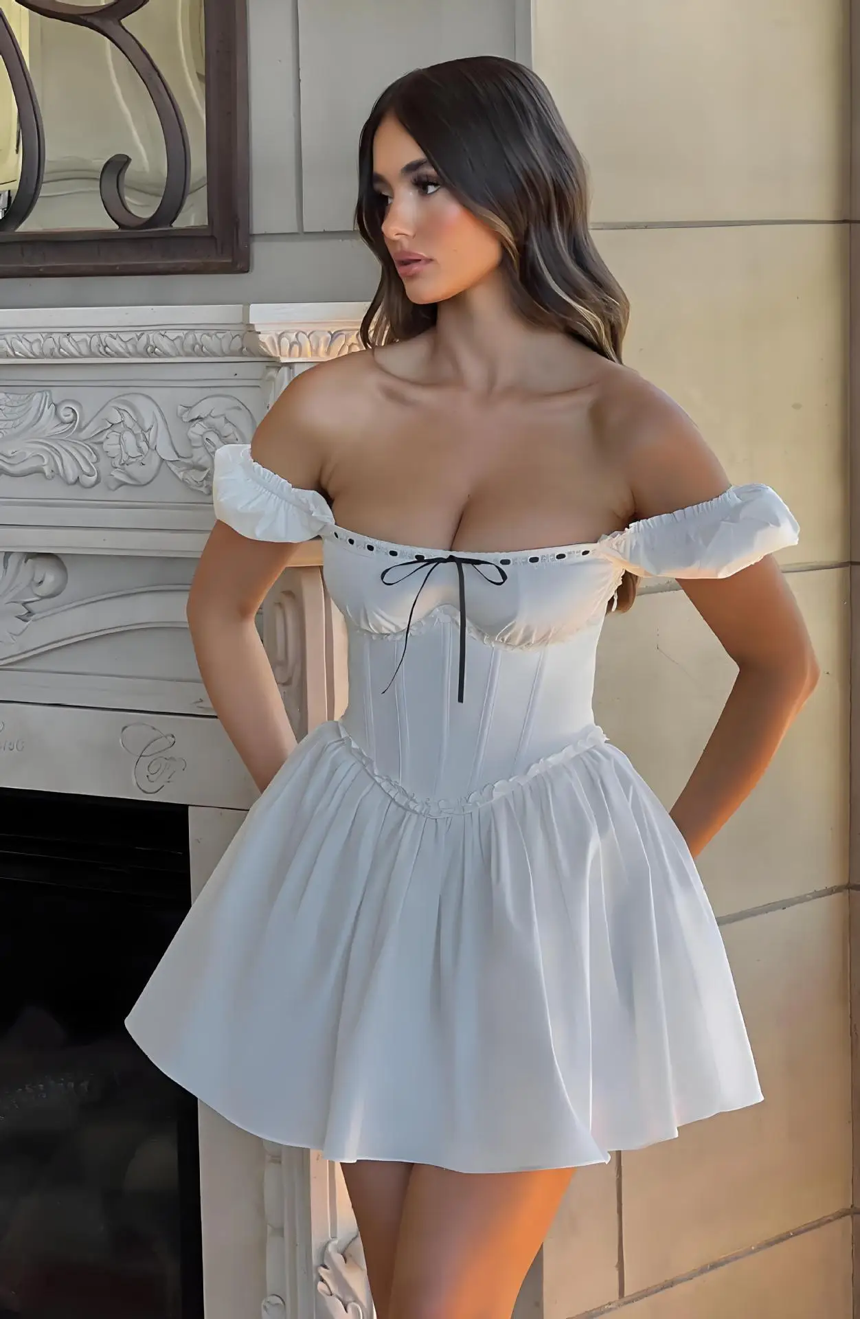 Ootddress Elegant Sleeveless Tight Pleated Dress For Women Autumn New Sexy Backless Short Skirt Party Club Slim Evening Dress