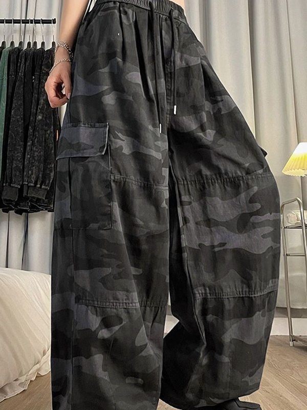 Camouflage Print Bound Feet Cargo Pants