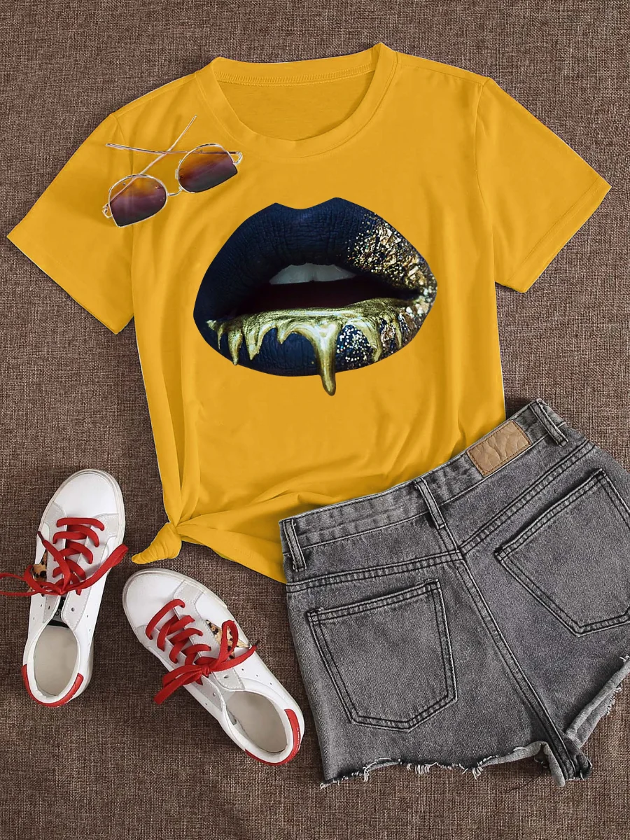 Plus Size Round Neck Lip Print T-shirt Women's Sexy Short-Sleeved Basic White T-shirt