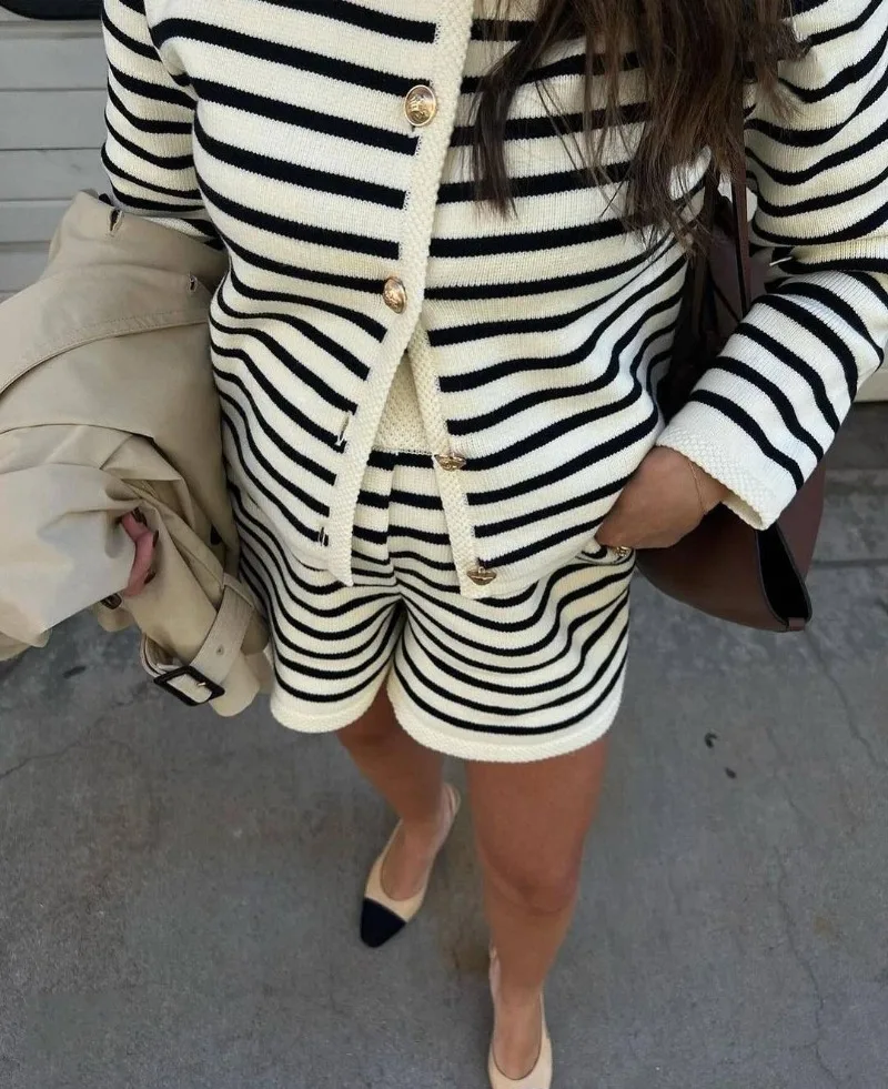 Ootddress Knitted Shorts 2 Piece Sets Womens Outfits Casual Loose Cardigan Sweater Woman Winter Street High Waist Short Suits Women