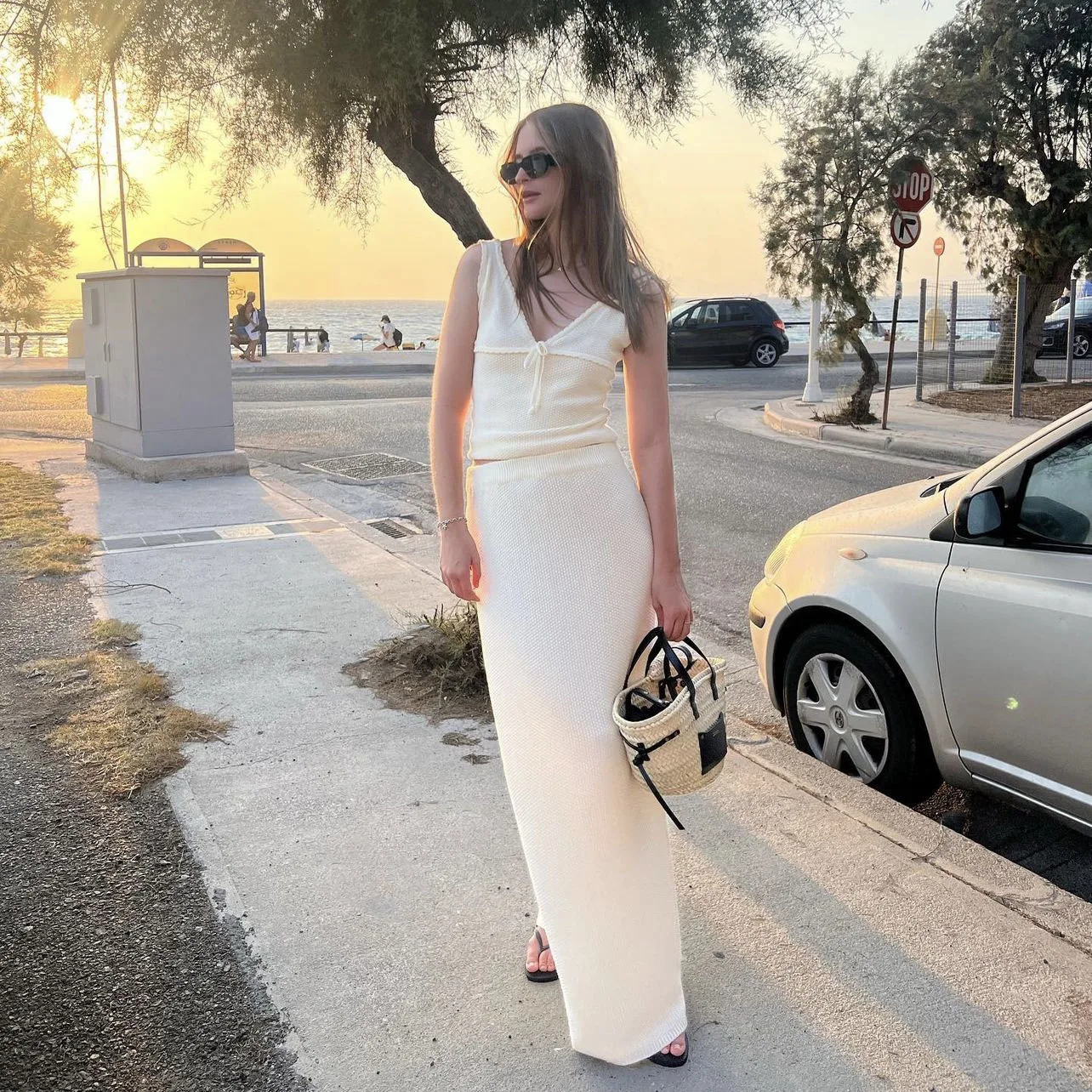 Ootddress Contrast Lace-Up Backless Tank Top For Women Summer Fashion V-Neck Cropped Y2k Top Vest Strapless Slim Female Tank Top New