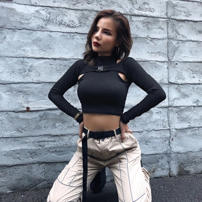 Cute Black Buckle Hollow Out Turtleneck Crop Top Long Sleeve Shirt Punk Goth Summer Aesthetic Casual E-Girl Kawaii Korean Japanese Harajuku