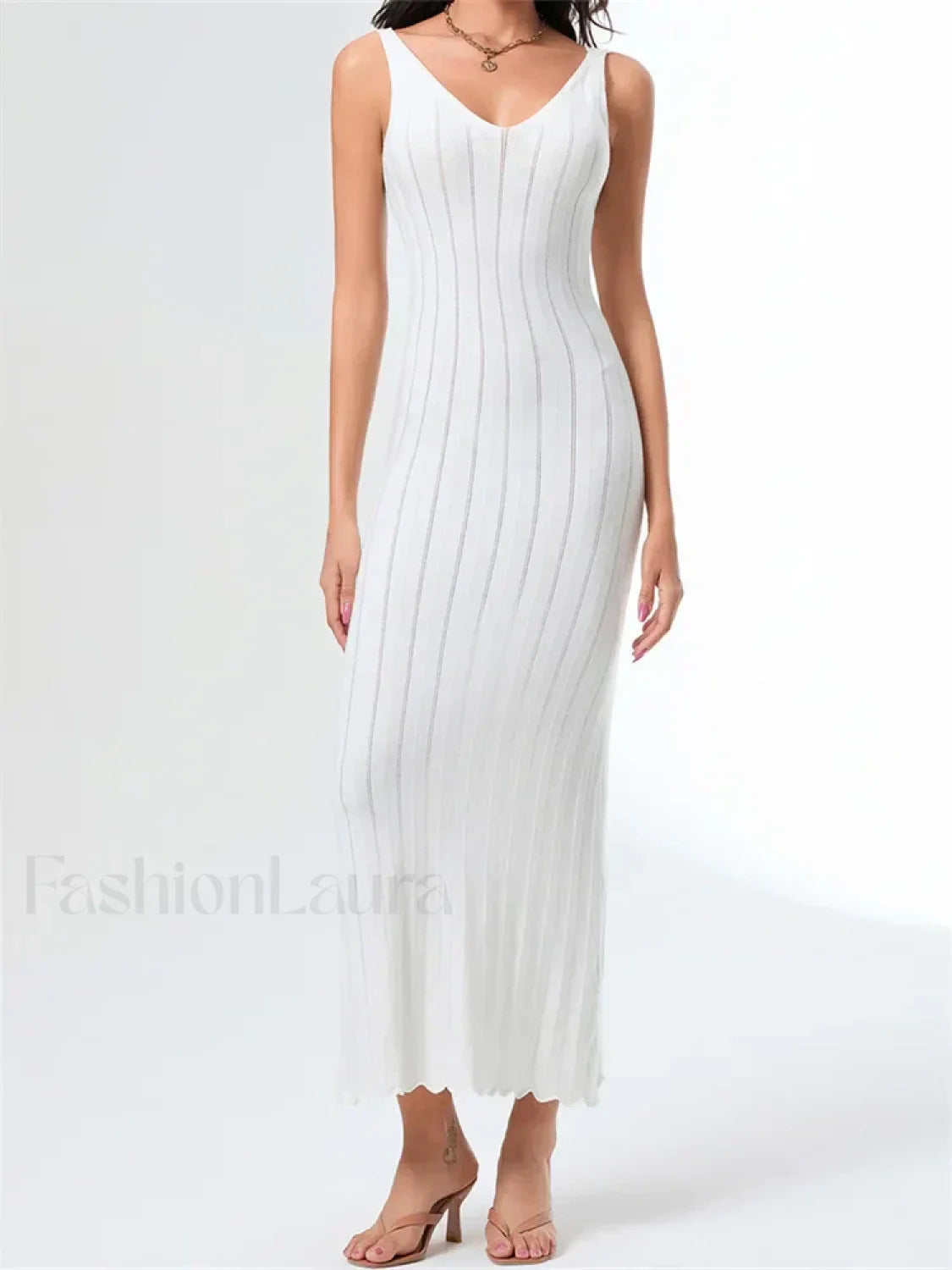 V-Neck Strap Backless Knitted Maxi Dress