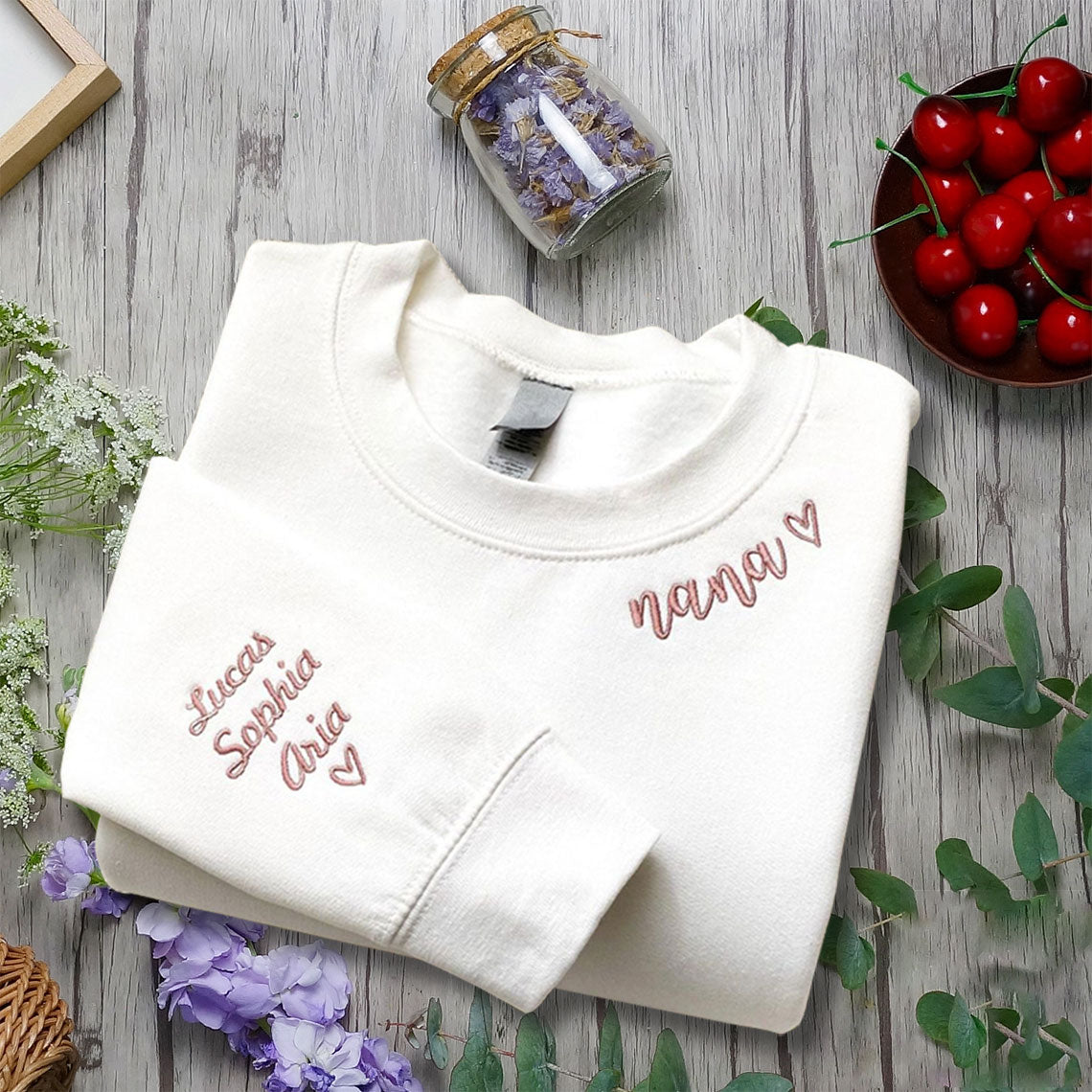 Custom Mama Embroidered Sweatshirt with Family Members' Names on Sleeves HCMD0267