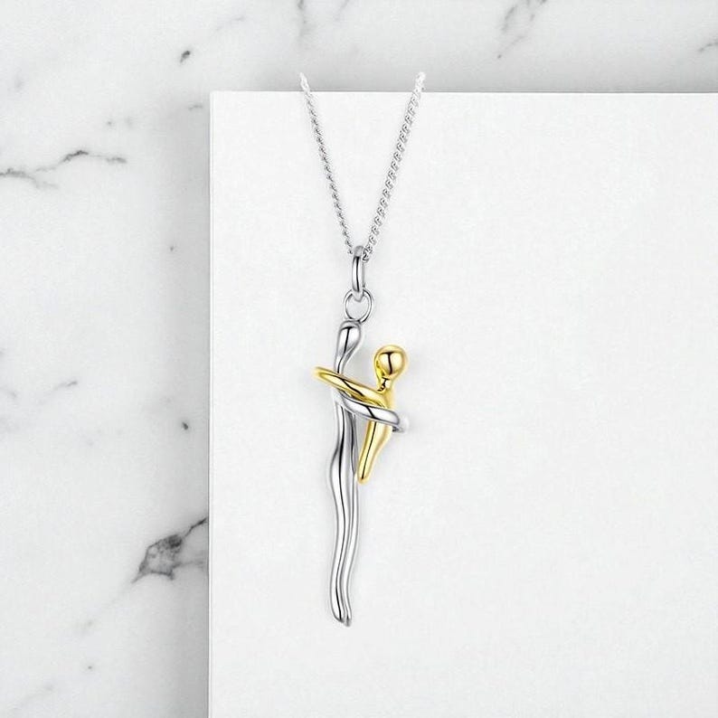 Hug Necklace – Mom & Child Pendant Love Hug Embrace Necklace Gift for Mom