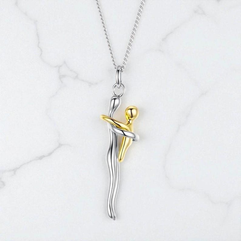 Hug Necklace – Mom & Child Pendant Love Hug Embrace Necklace Gift for Mom