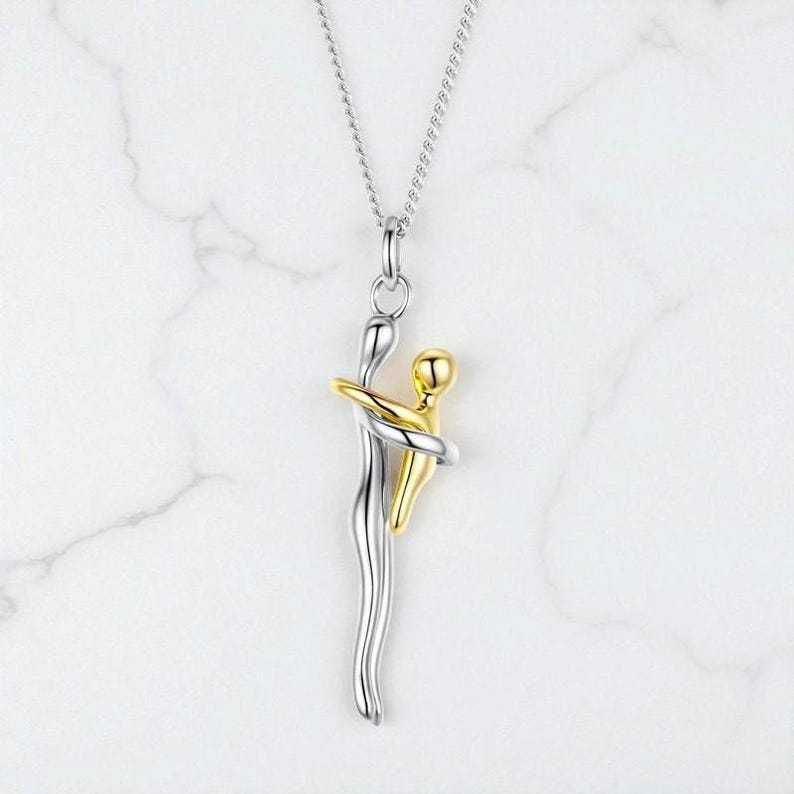Hug Necklace – Mom & Child Pendant Love Hug Embrace Necklace Gift for Mom