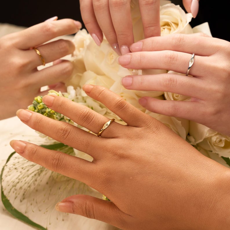 Personalized Birthflower Ring – Dainty Stacking Floral Ring Mother’s Day Gift