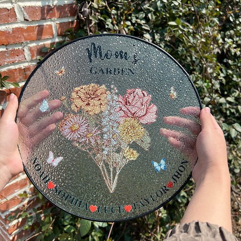 ersonalized Mom's Garden Birth Flower Stained Glass Suncatcher Mother's Day Gift FHC51063