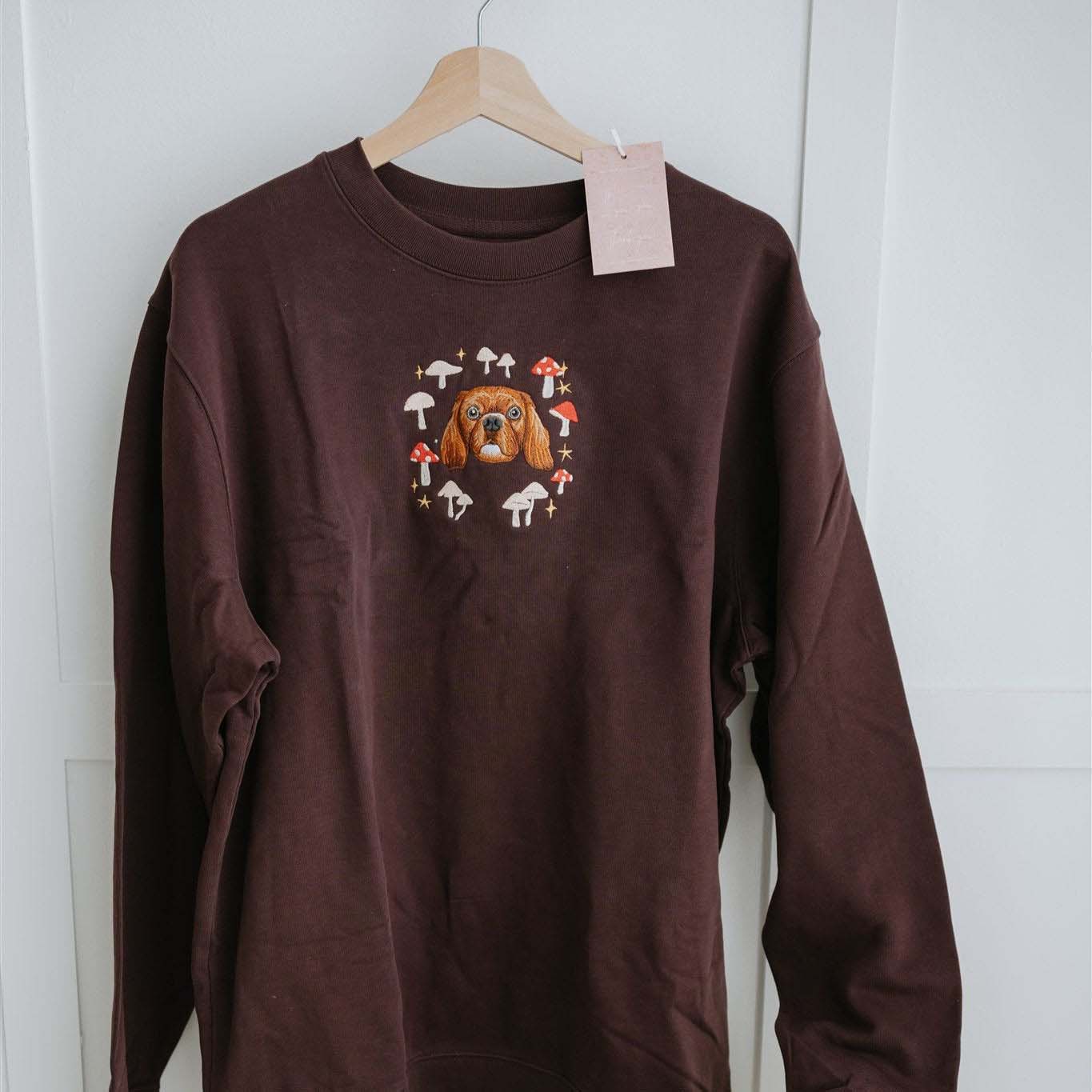 Autumn Design Embroidered Pet Portrait Organic Sweatshirt HET0222H