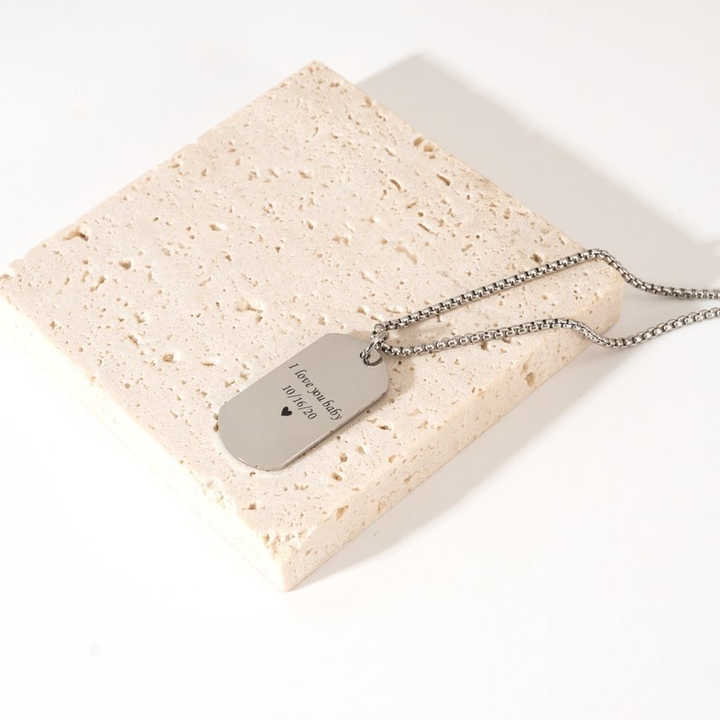 Personalized Picture Necklace for Men Memorial Photo pendant Necklace For Dad Anniversary Gift For Husband