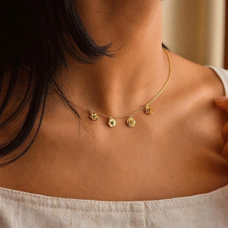 3D Multiple Birth Flower Necklace Family Birth Flower Necklace Gift for Mom FHC51073