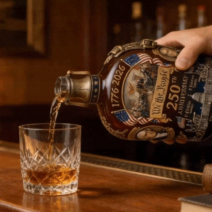 U.S. 250th Anniversary Commemorative Whiskey Decanter（1776-2026）