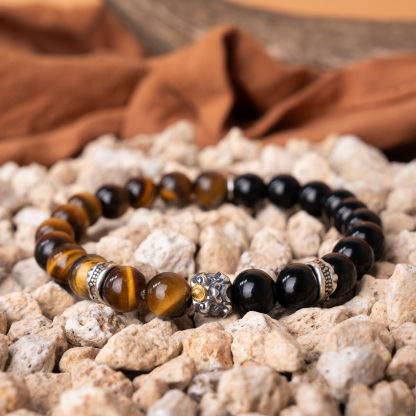 Devouring Gold Beast