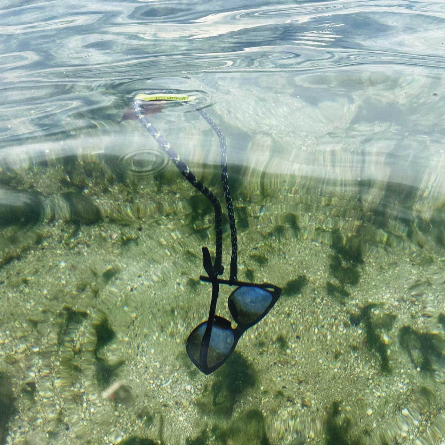 SUNGLASS STRAP