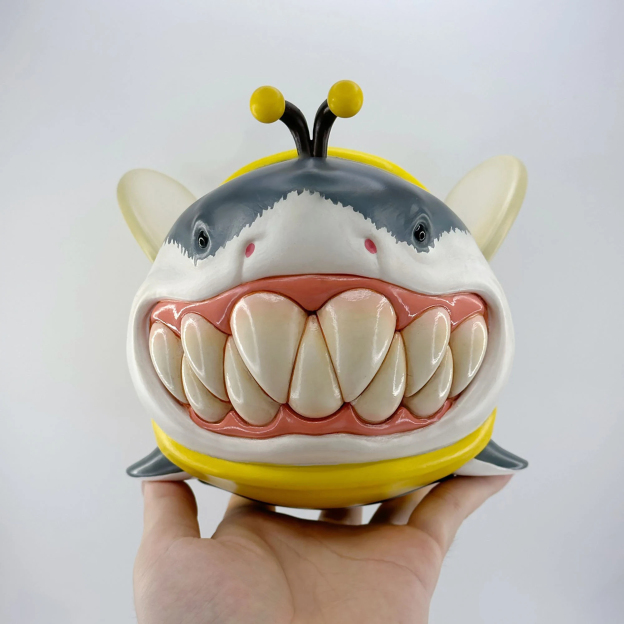 🦈 Meet Your New Monster—Shark Jaw Surprise Decor!
