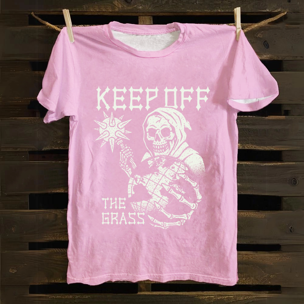Unisex Vintage Keep Off The Grass Skull Cotton T-Shirt