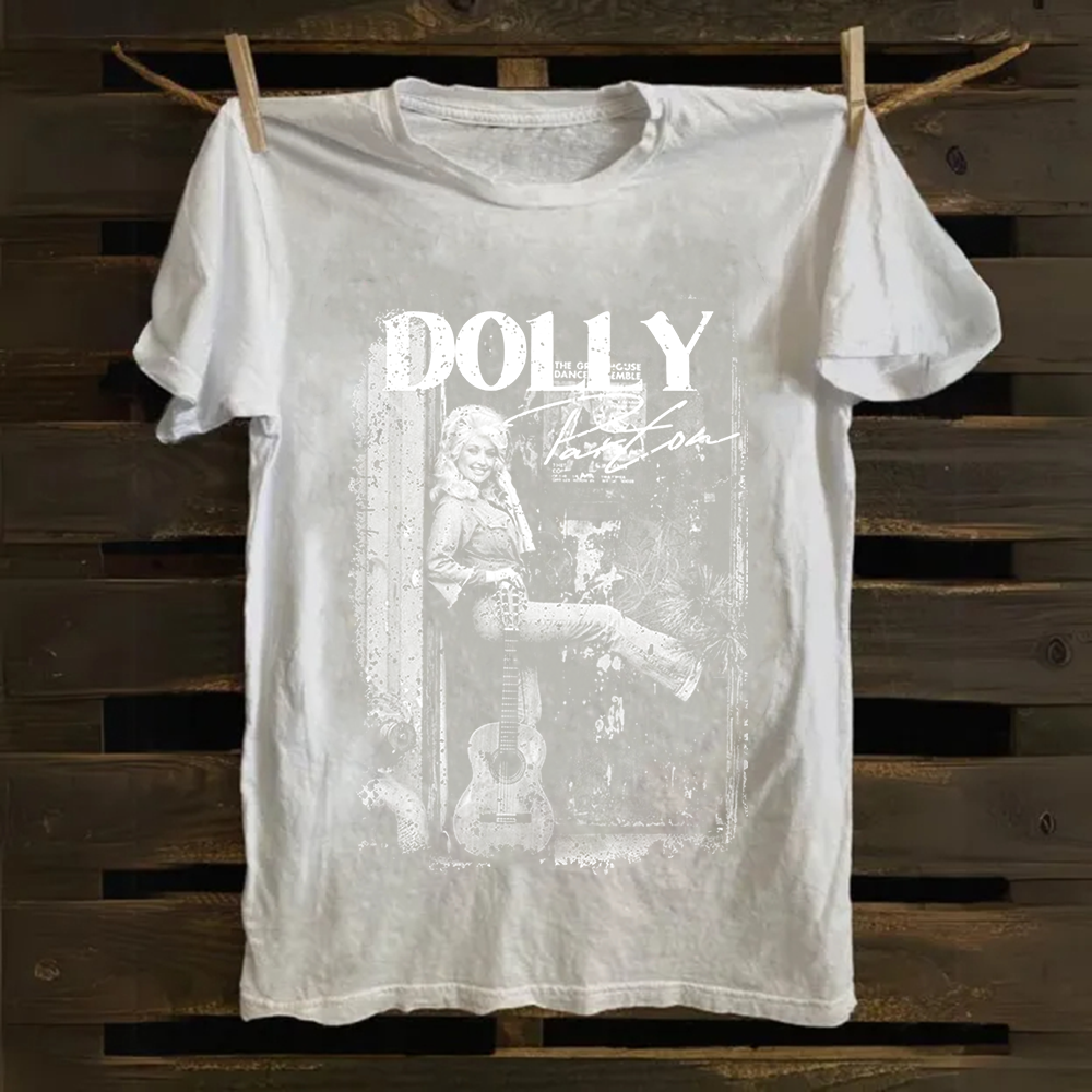 Unisex Vintage  Dolly Parton Singer Cotton T-Shirt