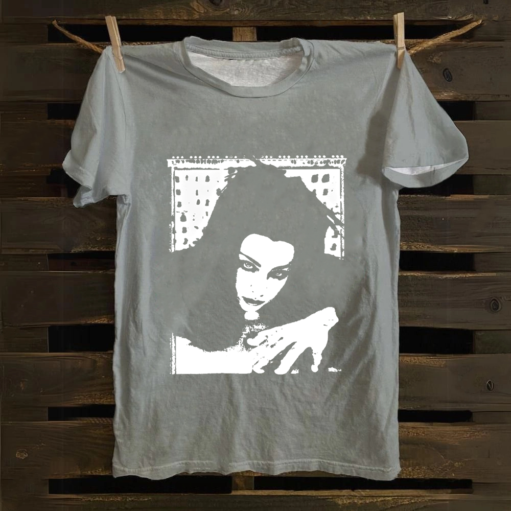 Unisex Vintage Amy Lee Singer Cotton T-Shirt