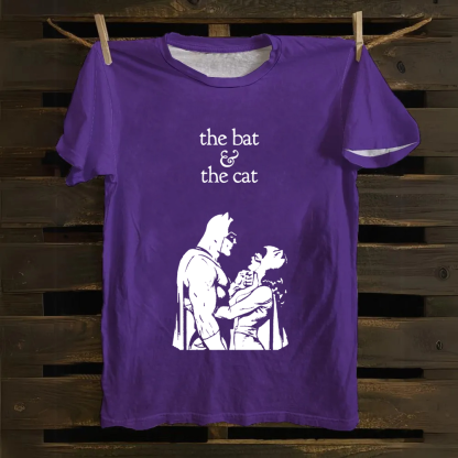 Unisex Vintage  Batman & Cat Woman comic art Cotton T-Shirt