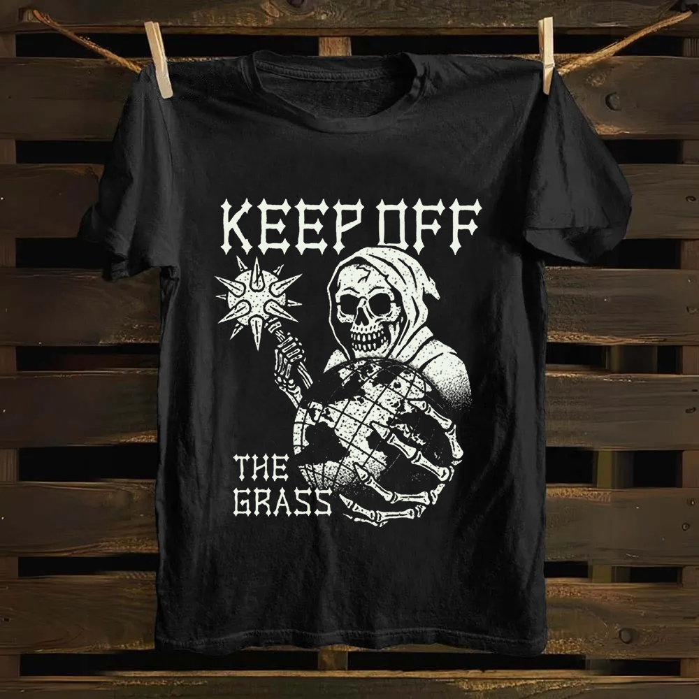 Unisex Vintage Keep Off The Grass Skull Cotton T-Shirt
