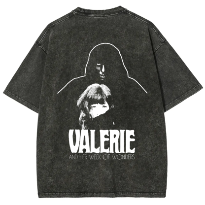 Unisex Vintage Valerie And Her Week Of Wonders Movie  t-Shirt