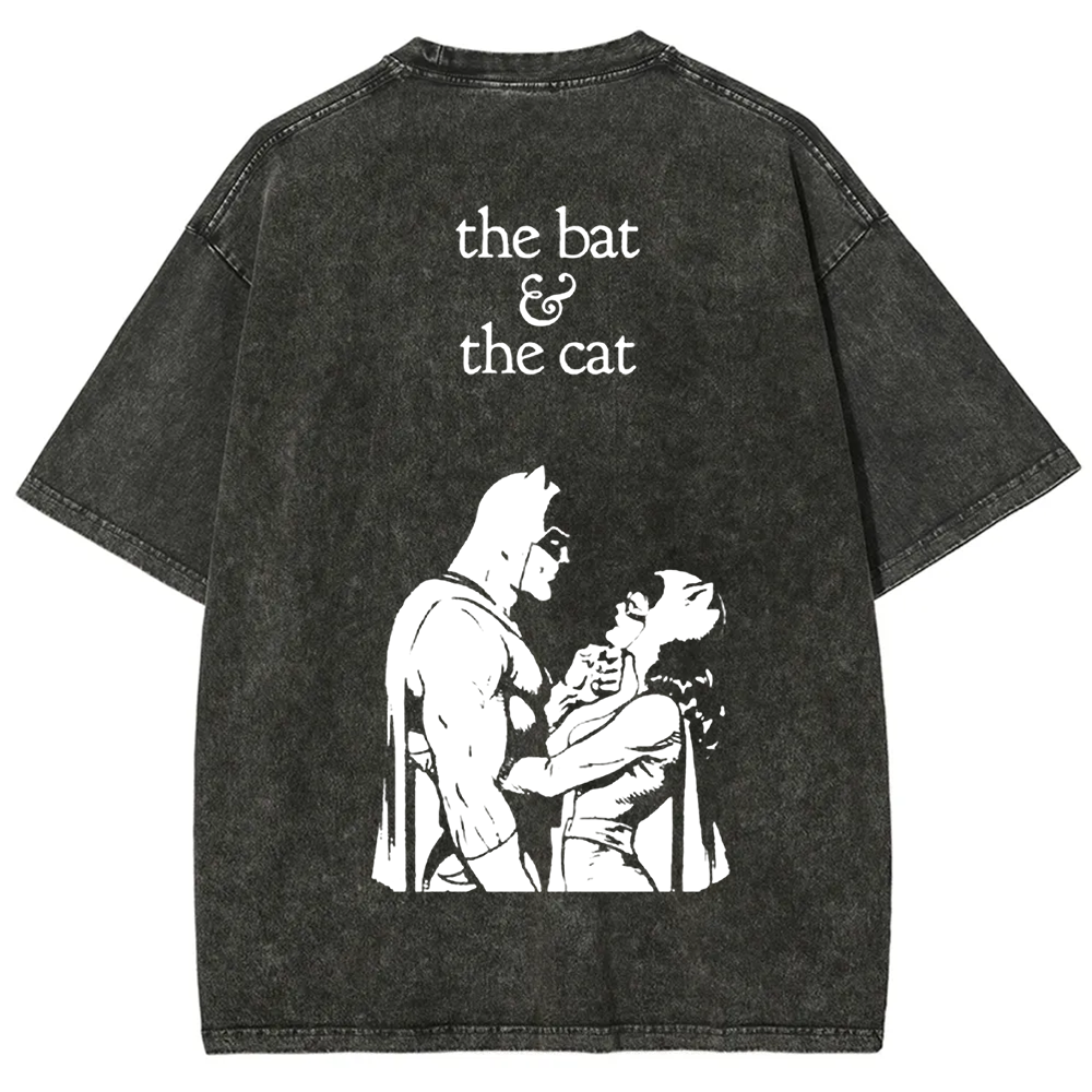 Unisex Vintage  Batman & Cat Woman comic art t-Shirt