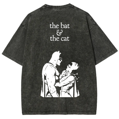 Unisex Vintage  Batman & Cat Woman comic art t-Shirt