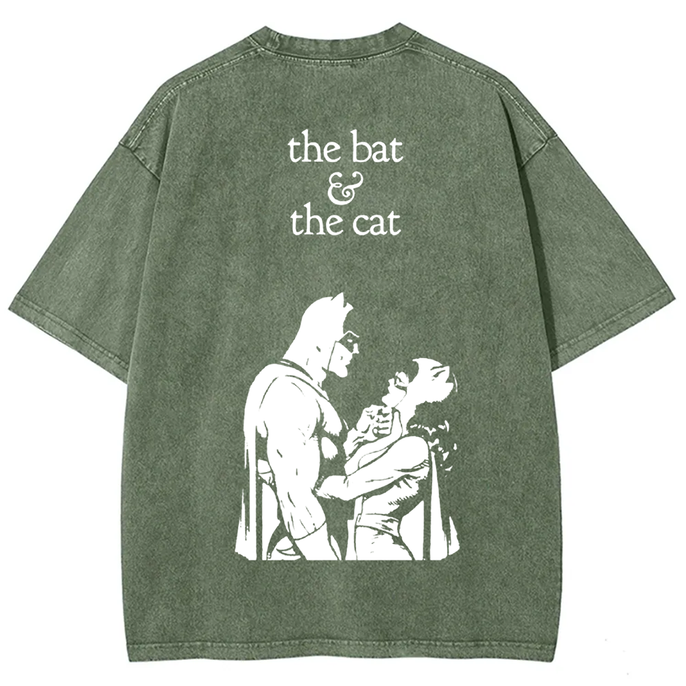 Unisex Vintage  Batman & Cat Woman comic art t-Shirt