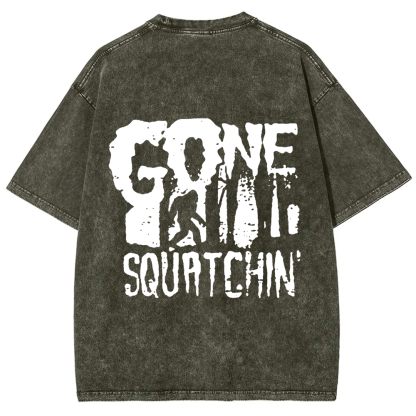 Unisex Vintage Gone Squatching Funny Big Foot t-Shirt