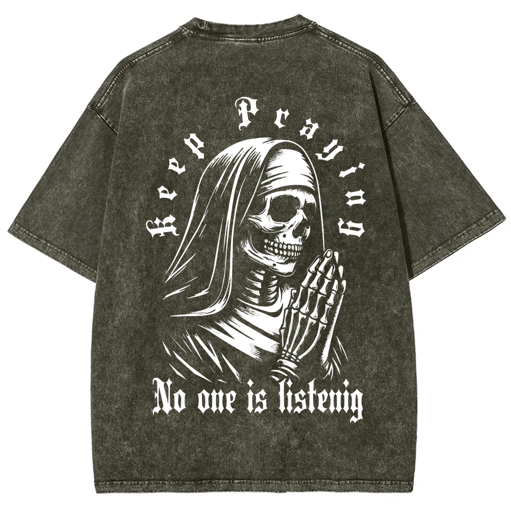 Unisex Vintage Satanic Skull Devil Nun t-Shirt
