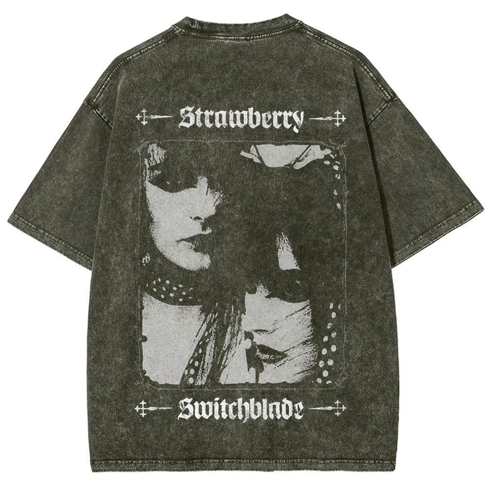 Unisex Vintage Strawberry Switchblade Band  t-Shirt