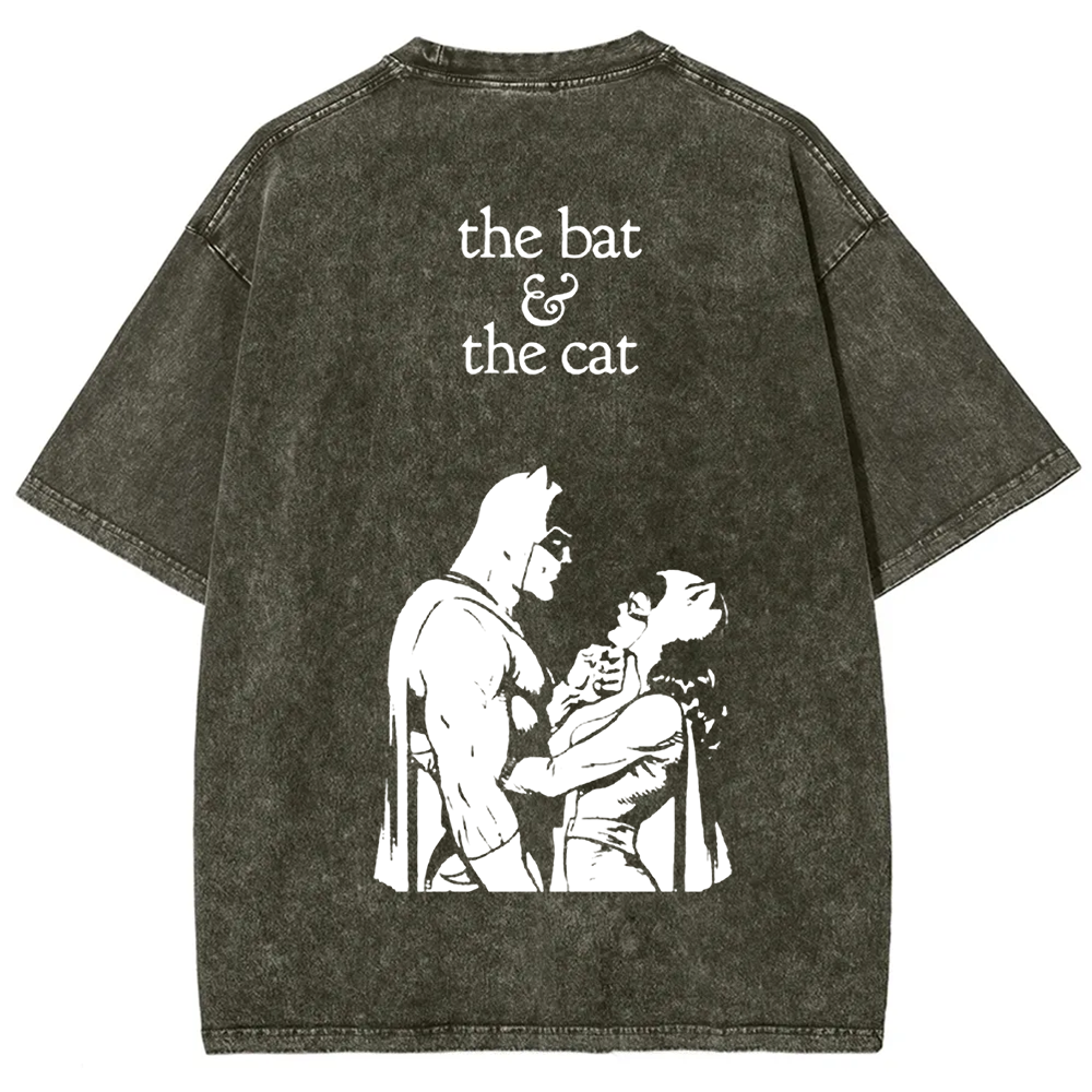 Unisex Vintage  Batman & Cat Woman comic art t-Shirt